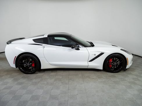 Used 2014 Chevrolet Corvette Stingray Coupe w/ 2LT Preferred Equipment Group image 21