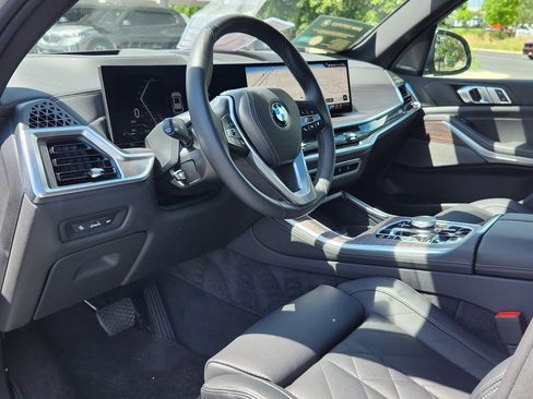 Used 2026 BMW X5 xDrive40i w/ Premium Package AWD/4WD image 8