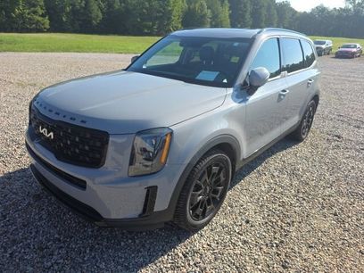 Used 2022 Kia Telluride EX w/ EX Premium Package