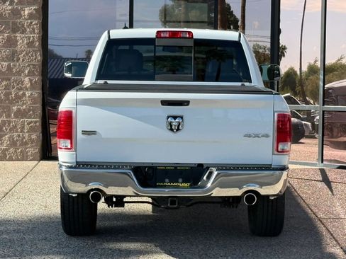 Used 2017 RAM 1500 Laramie AWD/4WD image 9