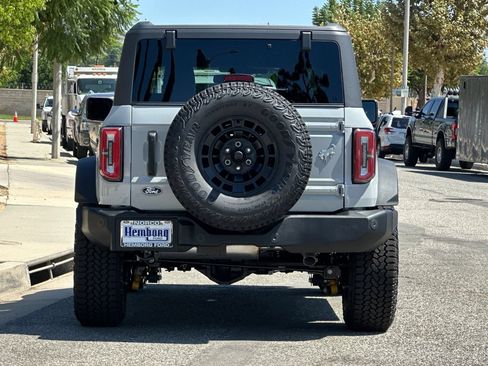 New 2026 Ford Bronco Outer Banks w/ Sasquatch Package AWD/4WD image 5
