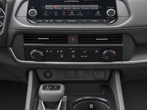 Used 2024 Nissan Rogue S AWD/4WD image 9