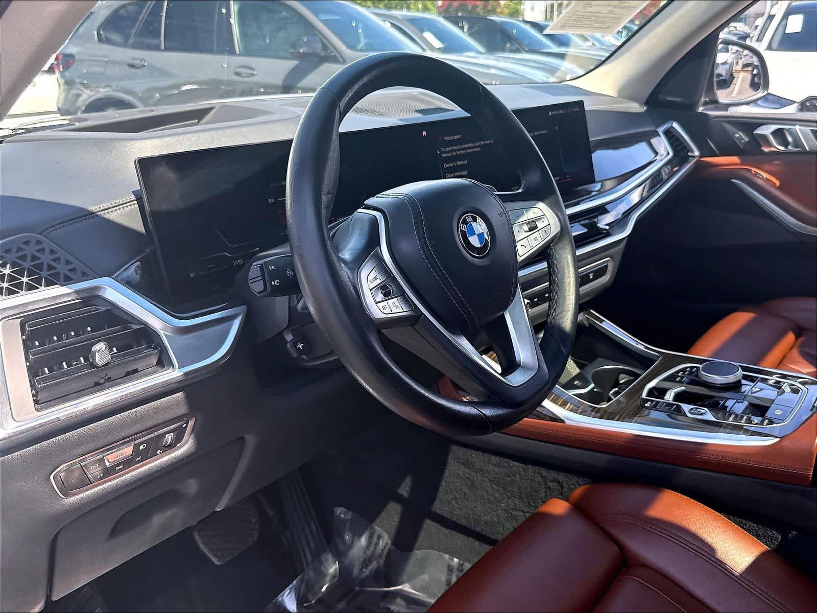 Used 2023 BMW X7 xDrive40i AWD/4WD image 19