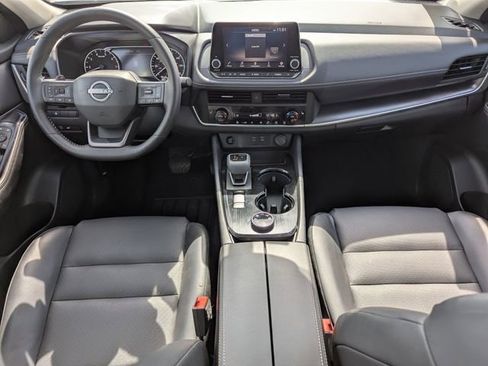 Certified 2025 Nissan Rogue SV w/ SV Premium Package image 12