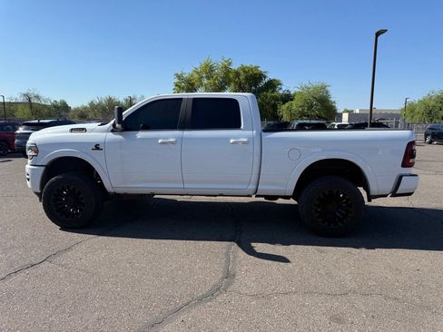 Used 2022 RAM 2500 Laramie w/ Night Edition AWD/4WD image 8
