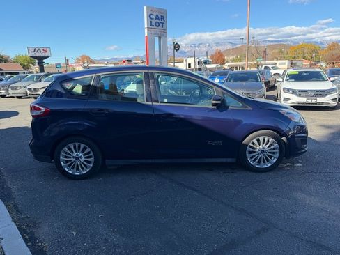 Used 2017 Ford C-MAX Energi SE image 4