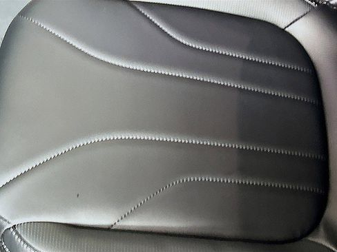 New 2025 Ford Escape PHEV FWD w/ PHEV Premium Package image 22