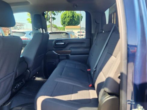 Used 2023 GMC Sierra 3500 SLE w/ SLE Value Package AWD/4WD image 15