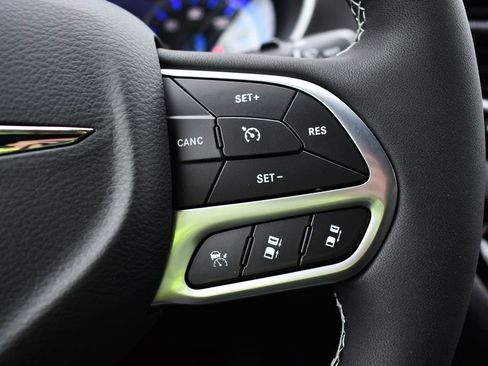 New 2026 Chrysler Voyager LX FWD image 15