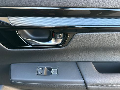 Used 2025 Honda CR-V EX-L image 19