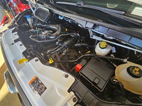 Used 2021 Ford Transit 350 XL image 34