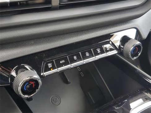 New 2026 Chevrolet Silverado EV LT w/ Plus Package image 27