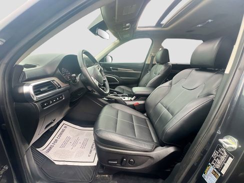 Used 2022 Kia Telluride EX image 22