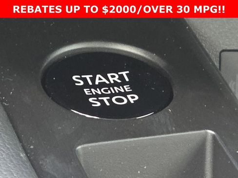 New 2026 Nissan Kicks SR FWD image 23