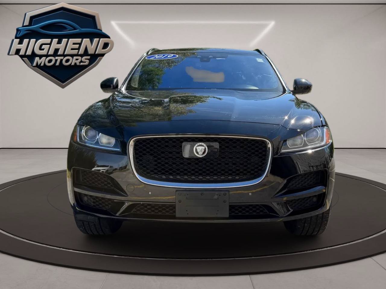 Used 2019 Jaguar F-PACE Premium AWD/4WD image 9
