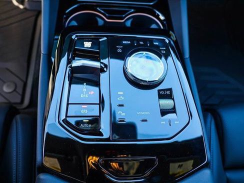 New 2026 BMW 530i xDrive image 18