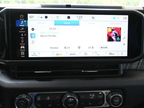 New 2026 Jeep Gladiator Mojave AWD/4WD image 12