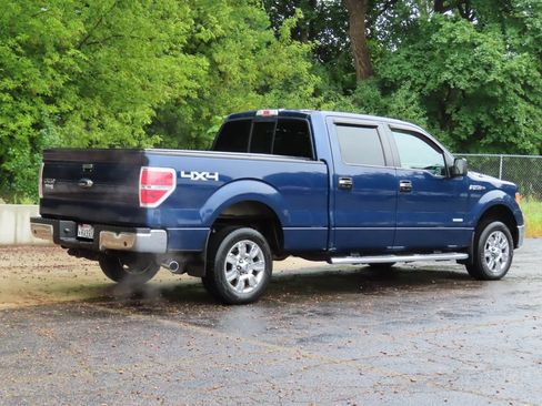 Used 2011 Ford F150 XLT w/ XLT Chrome Pkg AWD/4WD image 3