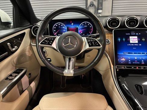Used 2024 Mercedes-Benz C 300 Sedan image 43