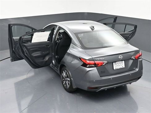 New 2025 Nissan Versa SV w/ Trunk Package image 42