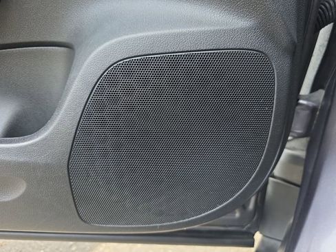 Used 2016 Honda CR-V LX image 36