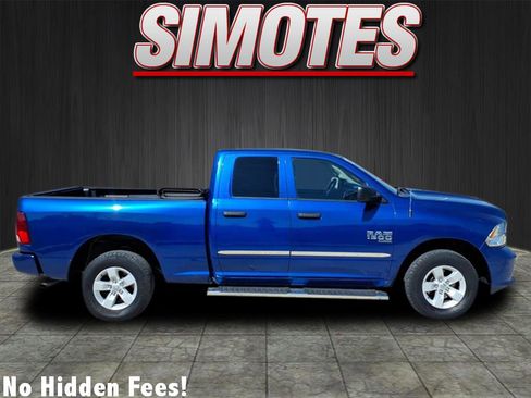 Used 2019 RAM 1500 Express image 2