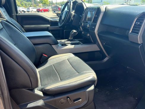 Used 2018 Ford F150 Raptor w/ Equipment Group 802A Luxury AWD/4WD image 7