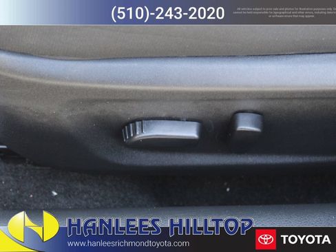Used 2025 Nissan Altima 2.5 SV FWD image 13