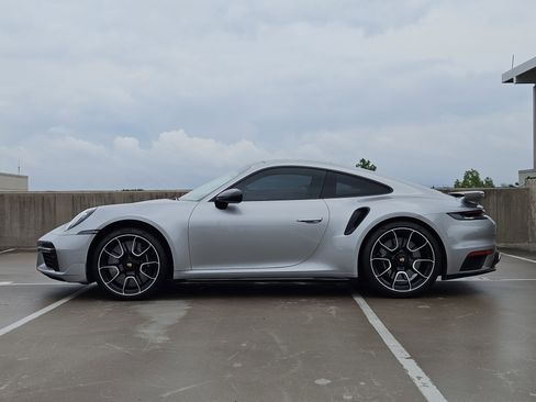 Used 2021 Porsche 911 Turbo S AWD/4WD image 2