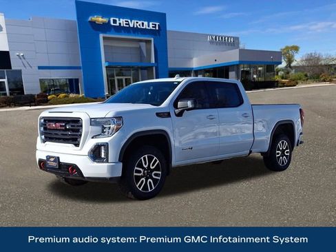 Used 2022 GMC Sierra 1500 AT4 image 4