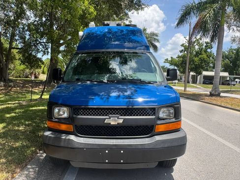 Used 2013 Chevrolet Express 3500 Extended w/ Power Package RWD image 39