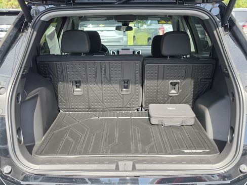 Used 2022 Chevrolet Equinox LT FWD image 15