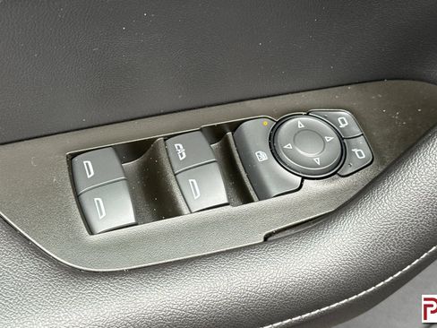 Certified 2023 Chevrolet Blazer LT image 12