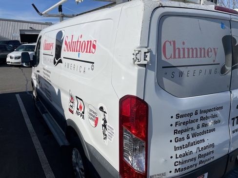 Used 2018 Ford Transit 250 130 Low Roof w/ Exterior Upgrade Package image 4