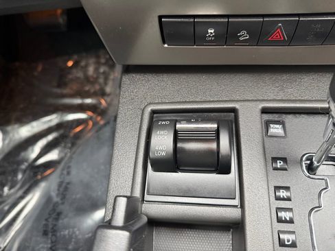 Used 2012 Jeep Liberty Sport image 24