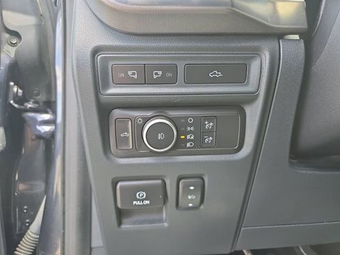 Used 2021 Ford F150 Platinum w/ Equipment Group 701A High AWD/4WD image 34