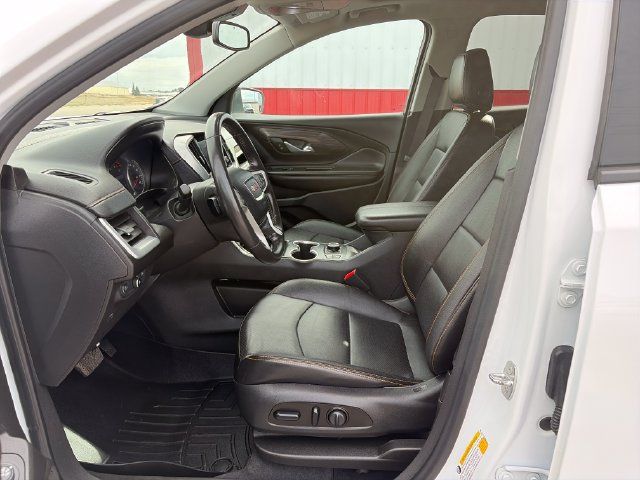 Used 2021 GMC Terrain SLT w/ Infotainment Package II AWD/4WD image 23