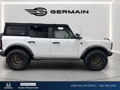 Used 2021 Ford Bronco Badlands AWD/4WD image 7
