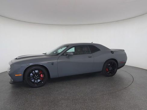 Used 2023 Dodge Challenger SRT Hellcat image 5