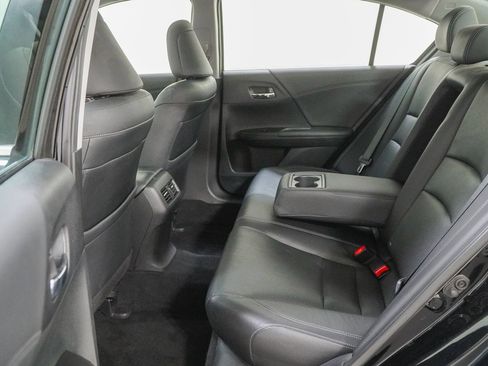 Used 2016 Honda Accord EX-L image 41