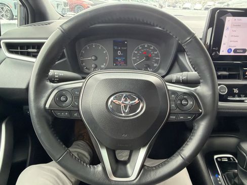 Used 2024 Toyota Corolla SE image 29