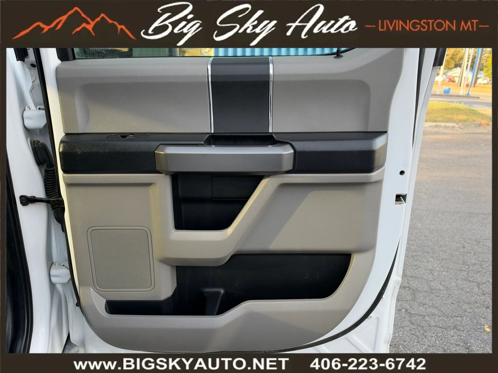 Used 2019 Ford F350 XLT w/ XLT Value Package AWD/4WD image 23