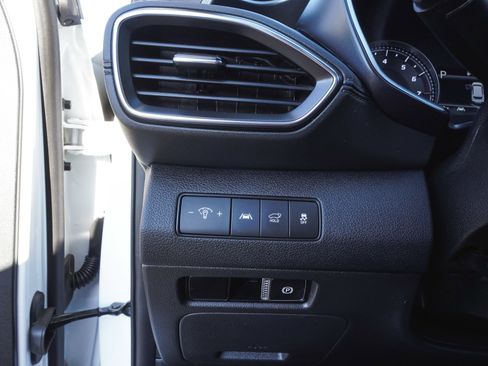 Used 2023 Hyundai Santa Fe SEL image 16