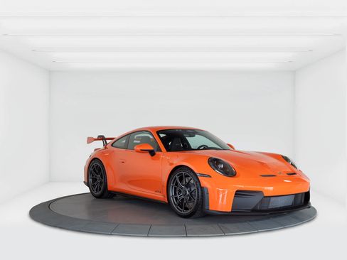 Used 2026 Porsche 911 GT3 RWD image 7