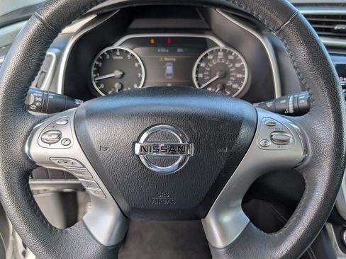 Used 2017 Nissan Murano SV w/ Cargo Package AWD/4WD image 18