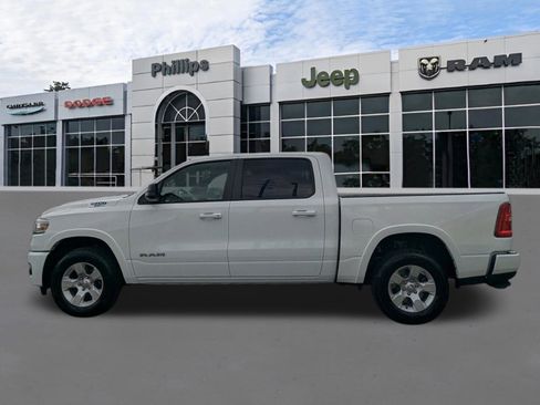 Used 2025 RAM 1500 Big Horn AWD/4WD image 6