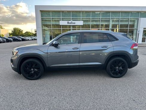 Used 2024 Volkswagen Atlas Cross Sport SE w/ Panoramic Sunroof Package AWD/4WD image 5