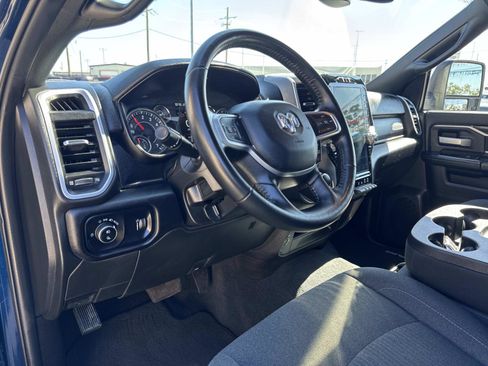 Used 2024 RAM 2500 Big Horn w/ Night Edition image 17