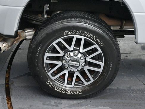 Used 2019 Ford F250 Lariat w/ Lariat Ultimate Package image 37