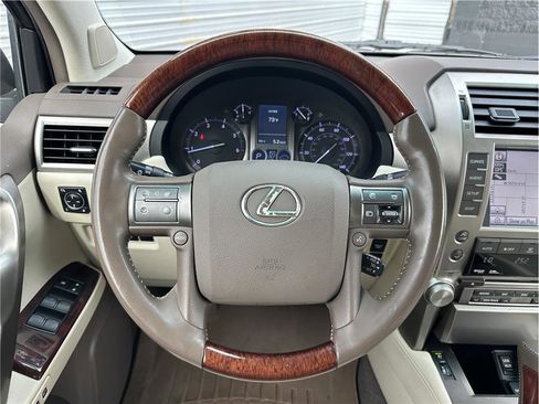 Used 2012 Lexus GX 460 image 23
